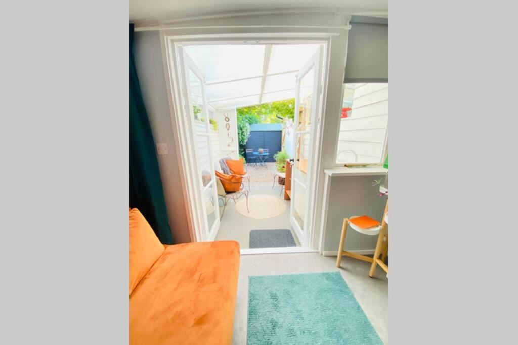 The Yellow Door Whitstable - Peaceful Retreat Close To Beach Экстерьер фото