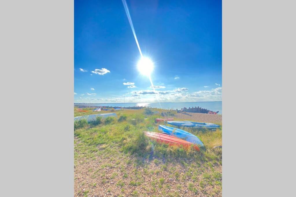 The Yellow Door Whitstable - Peaceful Retreat Close To Beach Экстерьер фото
